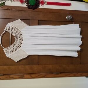 Gauze mini dress with crochet-like neckline and sleeves-new.